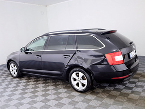 Skoda Octavia Highline ATM 1.5 96kW (4 foto / 7)