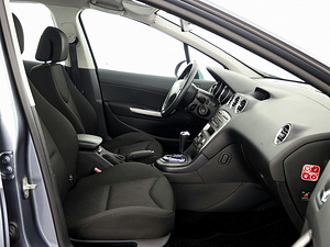 Peugeot 308 Elegance LPG ATM 1.6 88kW (6 foto / 8)