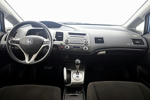 Honda Civic Elegance ATM 1.8 103kW (5 foto / 7)