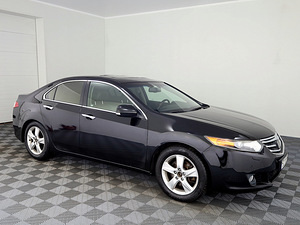 Honda Accord Luxury ATM 2.4 148kW (1 foto / 8)
