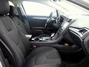 Ford Mondeo Comfort ATM 2.0 TDCi 110kW (6 foto / 7)
