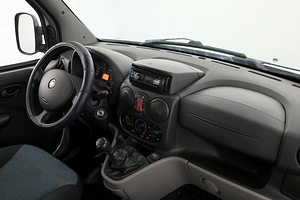 Fiat Doblo Passenger Facelift 1.4 57kW (5 foto / 7)