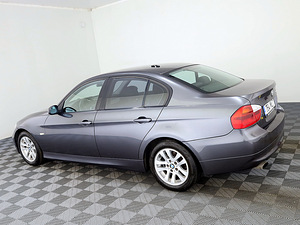 BMW 318 Business ATM 2.0 105kW (4 foto / 7)