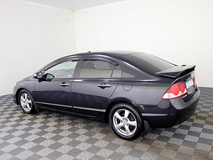 Honda Civic Sport ATM 1.8 103kW (4 foto / 7)