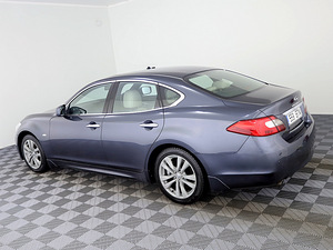 Infiniti M35 Luxury ATM 3.0 D 175kW (4 foto / 9)