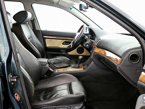 BMW 523 Sportpakett ATM 2.5 125kW (6 foto / 7)