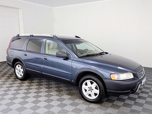 Volvo XC70 Summum Facelift ATM 2.4 D5 120kW (1 foto / 7)