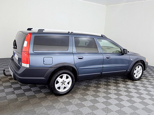 Volvo XC70 Summum Facelift ATM 2.4 D5 120kW (3 foto / 7)