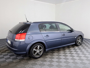 Opel Signum Cosmo Facelift ATM 3.0 CDTi 135kW (3 foto / 7)