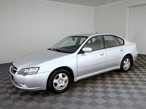 Subaru Legacy Comfort 4x4 AWD 2.5 121kW (2 foto / 7)