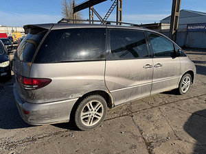 Toyota Previa Linea Sol 2.0 D-4D 85kW (3 foto / 7)