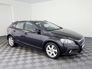 Volvo V40 Cross Country Summum 4x4 AWD ATM 2.0 132kW (1 foto / 7)