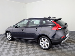 Volvo V40 Cross Country Summum 4x4 AWD ATM 2.0 132kW (4 foto / 7)