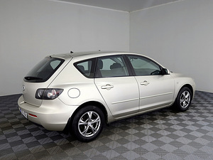 Mazda 3 Facelift 1.6 77kW (3 foto / 7)