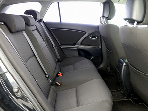 Toyota Avensis Linea Sol 1.8 108kW (7 foto / 9)