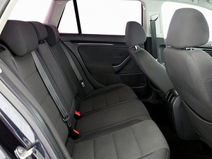 Volkswagen Golf Variant Comfortline 1.6 TDI 77kW (7 foto / 7)
