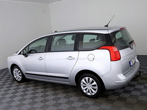 Peugeot 5008 Elegance 1.6 88kW (4 foto / 8)