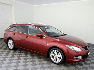 Mazda 6 Luxury ATM 2.0 108kW (1 foto / 8)