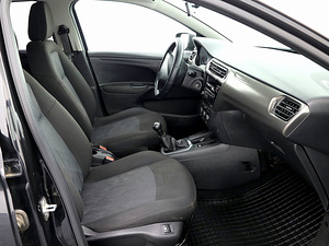 Citroen C-Elysee Elegance 1.2 53kW (6 foto / 7)