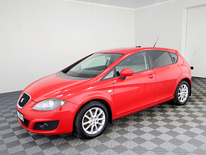 SEAT Leon Comfortline Facelift 1.6 TDI 77kW (2 foto / 8)