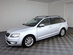 Skoda Octavia Comfortline 1.4 103kW (2 foto / 7)