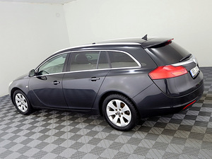 Opel Insignia Sports Tourer ATM 2.0 CDTi 96kW (4 foto / 7)