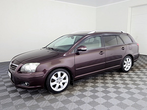 Toyota Avensis Linea Sol Luxury ATM 2.0 108kW (2 foto / 9)