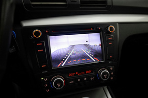 BMW 118 Business Facelift 2.0 D 105kW (8 foto / 8)