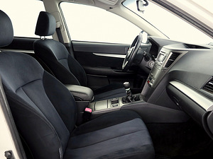 Subaru Outback Comfort AWD 2.0 TD 110kW (6 foto / 8)