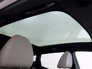 Nissan Qashqai Tekna 1.2 85kW (8 foto / 8)