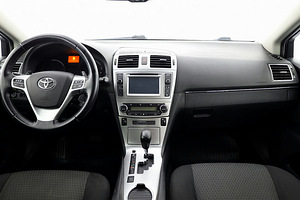 Toyota Avensis Linea Sol Facelift LPG ATM 1.8 108kW (5 foto / 9)