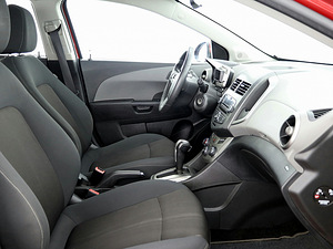 Chevrolet Aveo Comfort ATM 1.4 74kW (6 foto / 7)