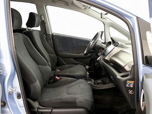 Honda Jazz Elegance 1.3 73kW (6 foto / 7)