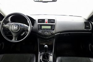 Honda Accord Sport Facelift LPG 2.0 114kW (5 foto / 8)