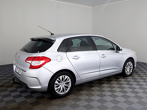 Citroen C4 Elegance 1.6 88kW (3 foto / 8)