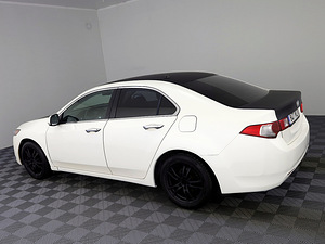 Honda Accord Comfort ATM 2.0 115kW (4 foto / 7)