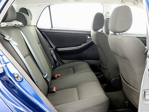 Toyota Corolla Linea Sol Facelift ATM 1.6 81kW (7 foto / 9)