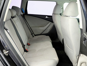 Volkswagen Passat Comfortline Facelift 2.0 TDI 81kW (7 foto / 7)