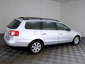 Volkswagen Passat Comfortline Facelift ATM 2.0 TDI 103kW (3 foto / 7)