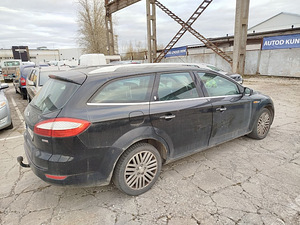 Ford Mondeo Ghia Luxury 2.0 TDCi 103kW (3 foto / 7)