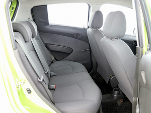 Chevrolet Spark Comfort 1.0 50kW (7 foto / 7)
