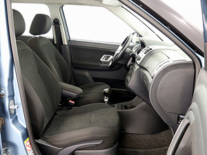 Skoda Fabia Comfortline 1.2 51kW (6 foto / 7)