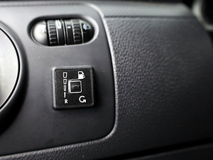 Volkswagen Golf Comfortline LPG ATM 1.6 75kW (9 foto / 9)
