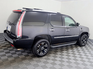 Cadillac Escalade Luxury LPG ATM 6.2 301kW (3 foto / 8)