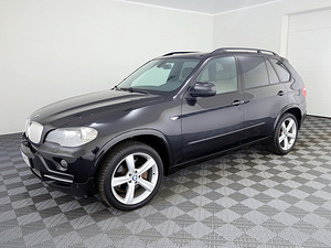 BMW X5 xDrive 35D Sportpakett 3.0 D 210kW (2 foto / 9)