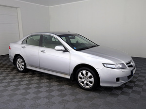 Honda Accord Luxury Facelift ATM 2.0 114kW (1 foto / 7)