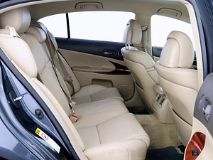 Lexus GS 300 Luxury ATM 3.0 183kW (7 foto / 8)