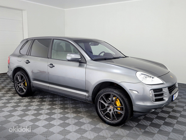 Porsche Cayenne Platinum Facelift ATM 3.0 TDI 176kW