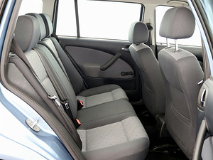 Skoda Octavia Facelift 1.6 75kW (7 foto / 7)