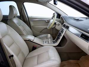 Volvo S80 Summum 2.4 D5 136kW (6 foto / 7)